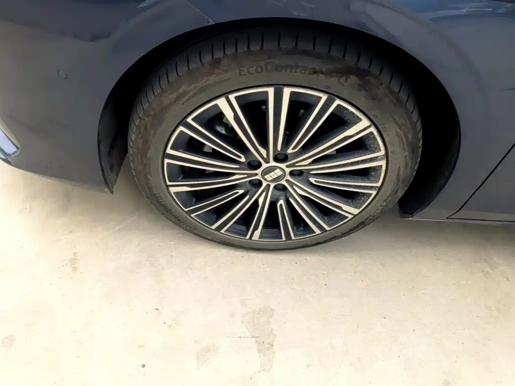 Geely Galaxy Galaxy A7 2025 EM-i фото 23