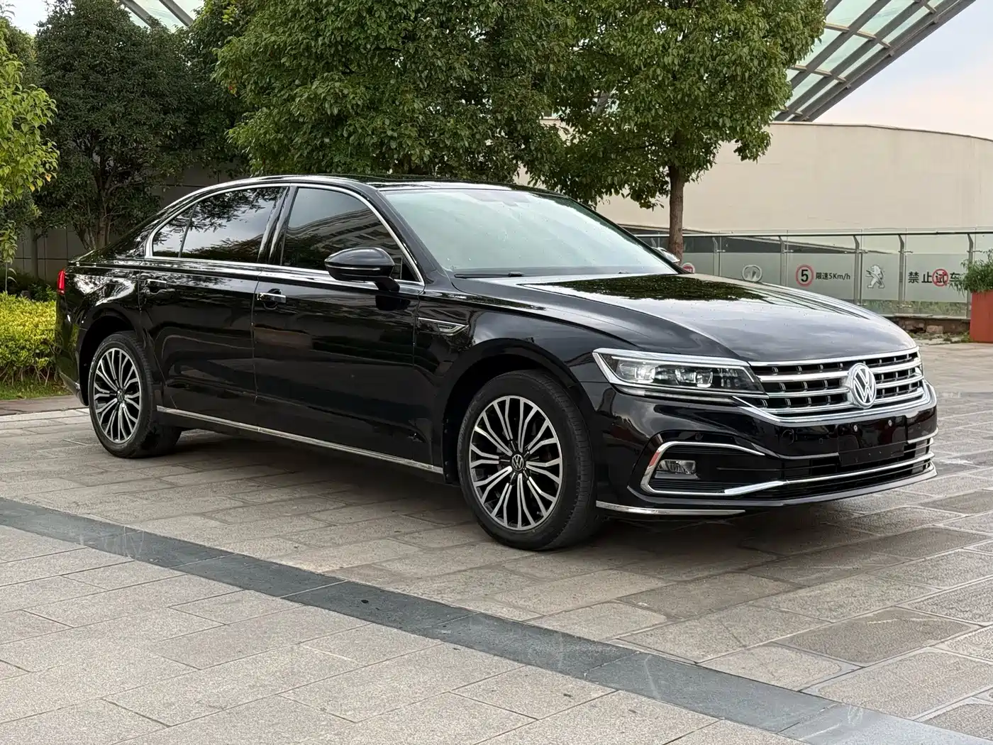 Volkswagen Phideon 2021 2021 380TSI Luxury Edition
