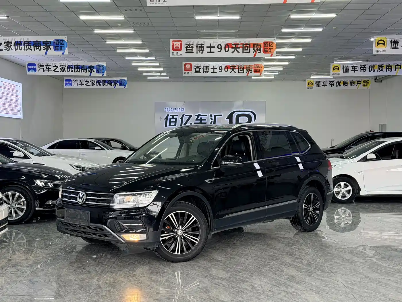 Volkswagen Tiguan L 2019 330TSI Automatic 2WD Panorama Comfort Edition China VI
