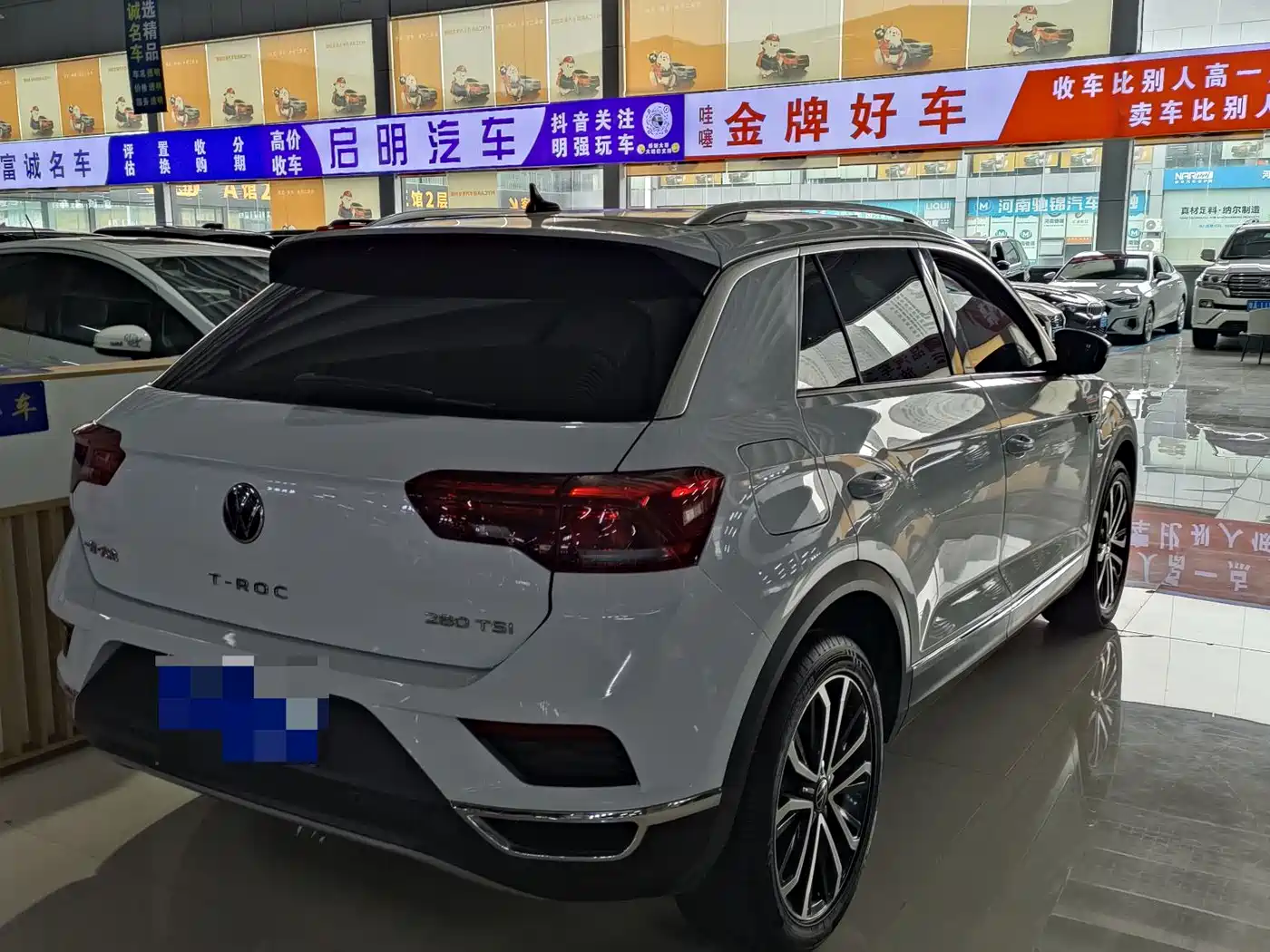 Volkswagen T-ROC 2022 280TSI DSG 2WD Comfort PLUS фото 16