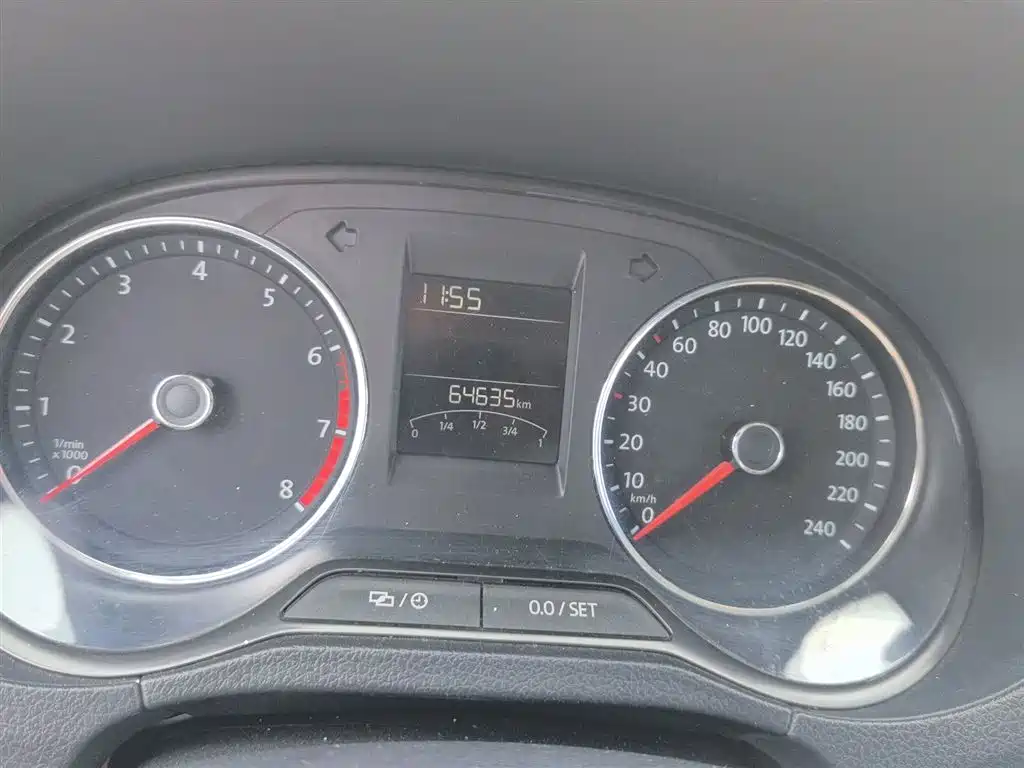 Volkswagen Polo 2018 1.5L Auto Comfort фото 5