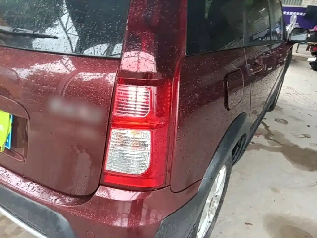 Dongfeng Fengxing Joyear X3 2015 2015 1.5L Comfort Model