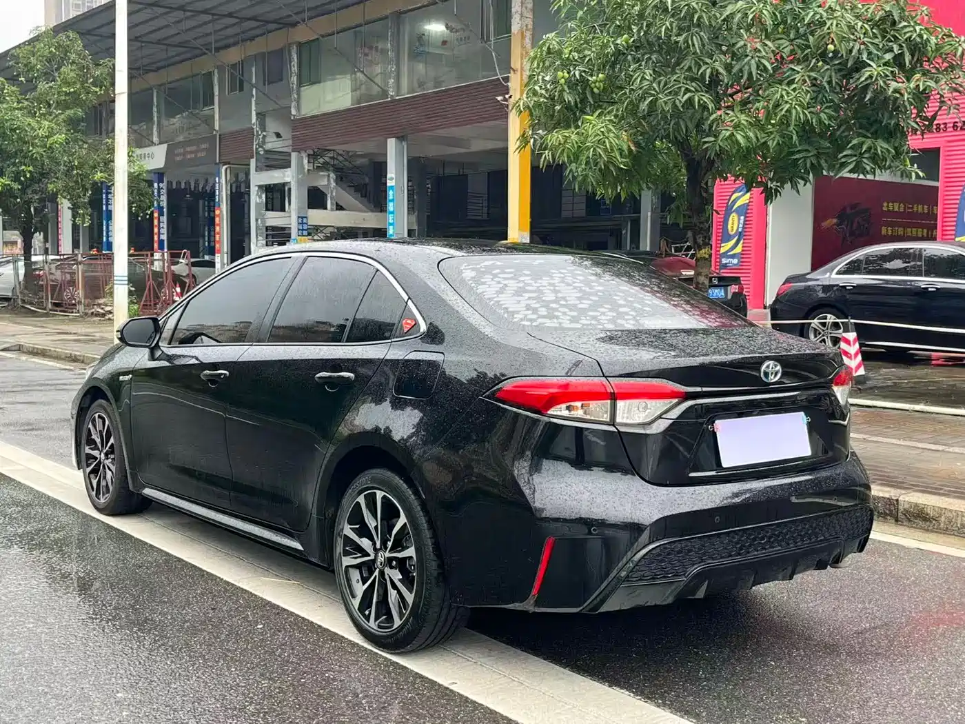 Toyota Levin 2022 Dual Engine 1.8H E-CVT Sport Edition фото 6