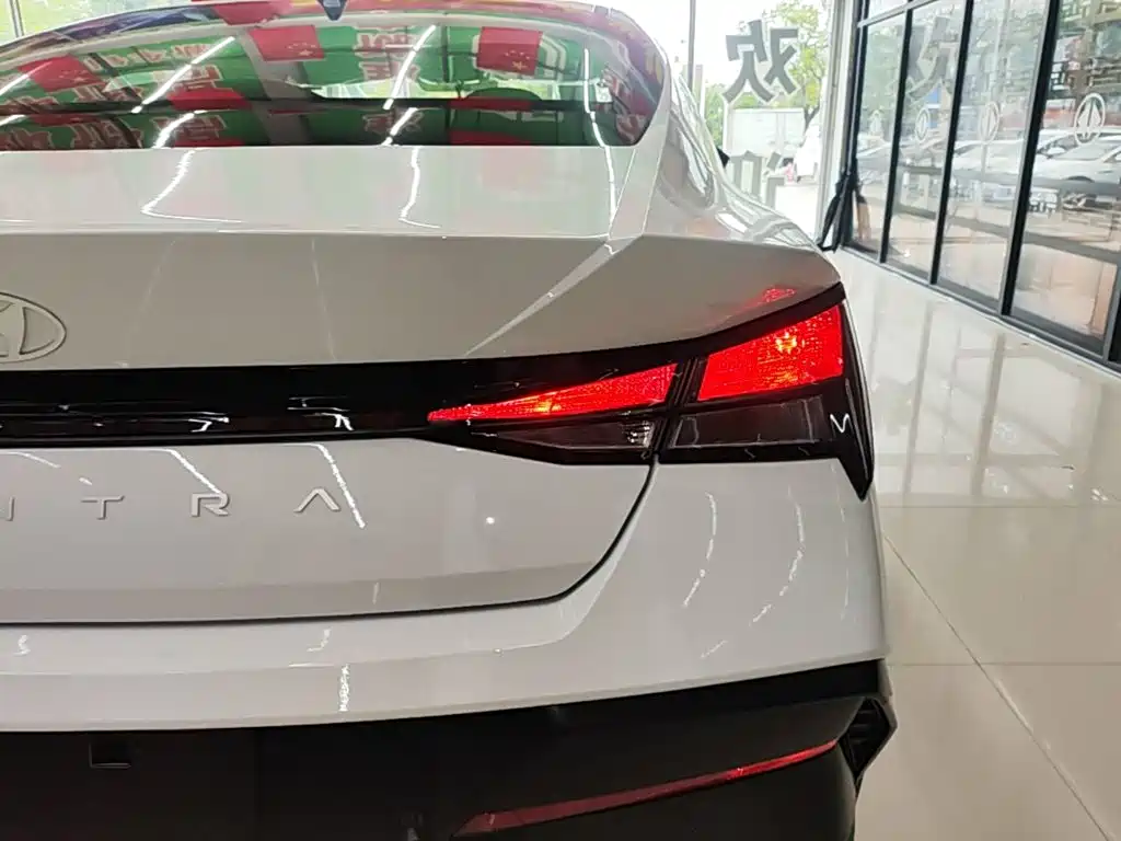 Hyundai Elantra 2026 2023 1.5L CVT GLX Elite Edition