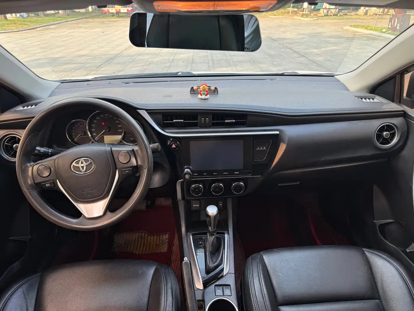 Toyota Levin 2017 Facelift 185T CVT Elite (China V) фото 10