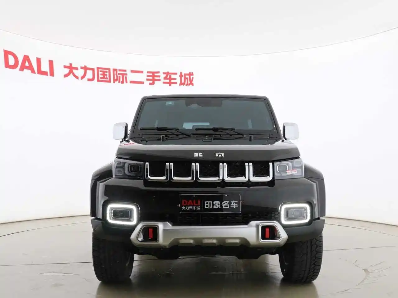 BAIC ORV Beijing Offroad BJ40 2023 2.0T Auto 4WD Urban Hunter Knight Edition фото 2