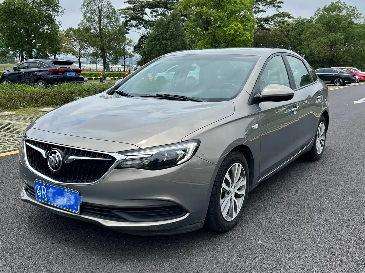 Buick Excelle 2018 18T Automatic Elite фото 3