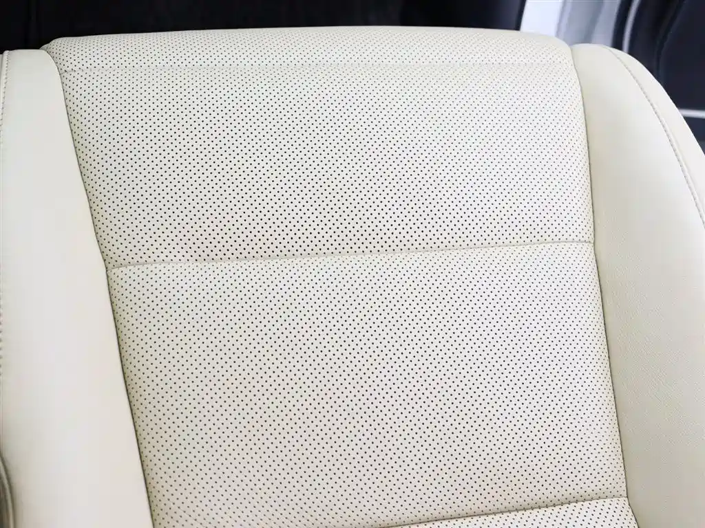 Toyota Alphard 2021 Hybrid 2.5L Premium фото 17