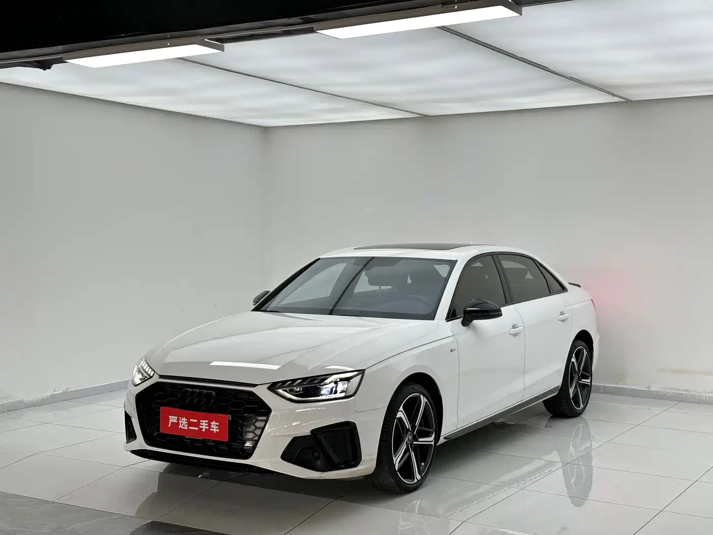 Audi A4L 2024 40 TFSI Luxury Dynamic