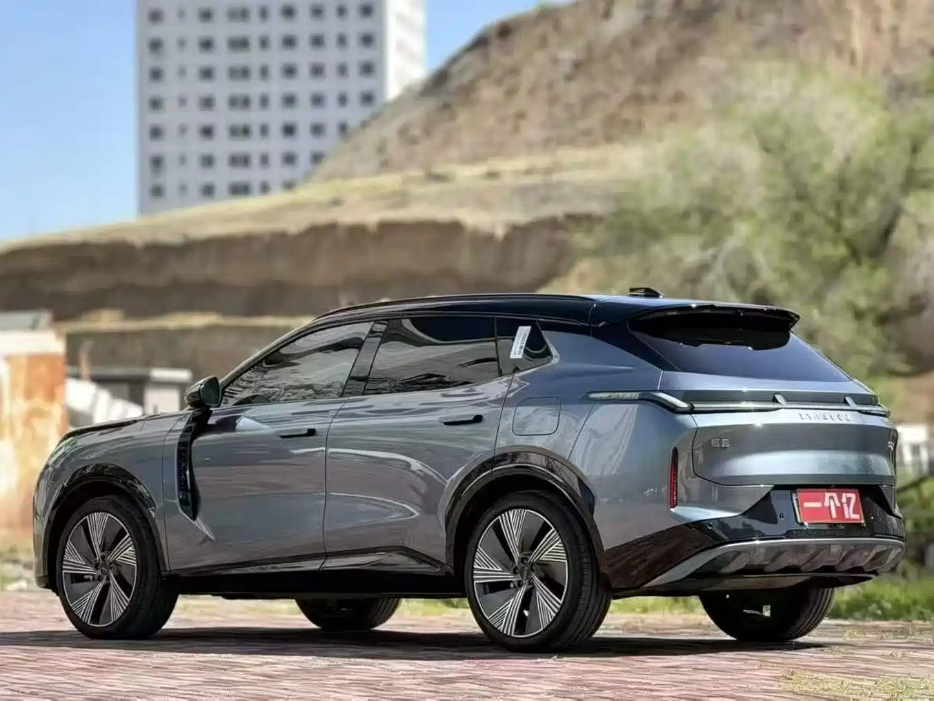 Lynk & Co 08 EM-P 2025 245km Ultra Long Range Halo фото 8