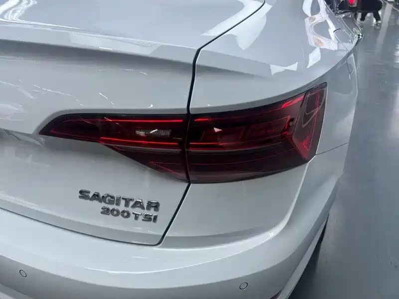 Volkswagen Sagitar 2019 200TSI DSG Comfort Edition China VI фото 15