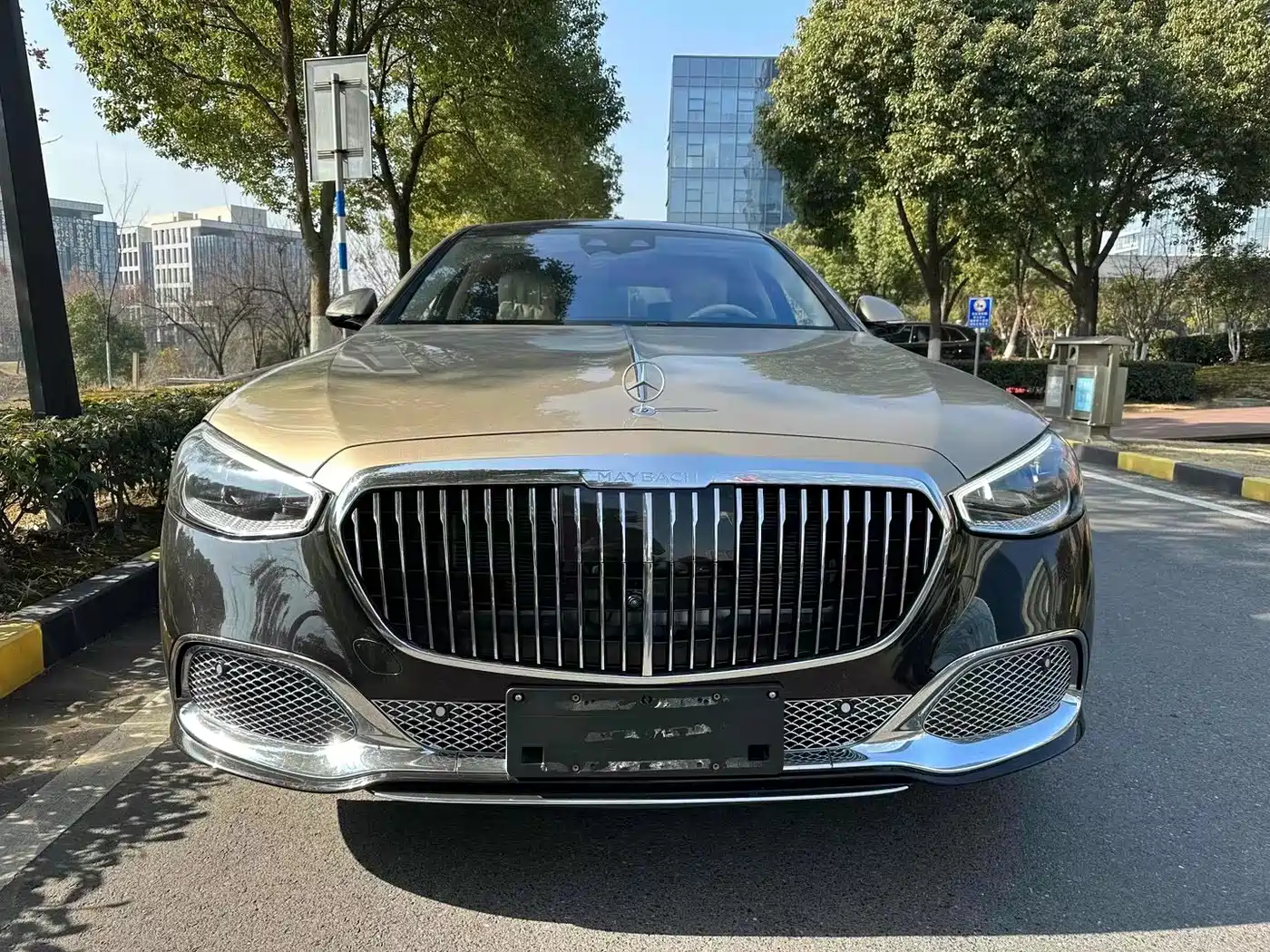 Mercedes-Benz Maybach S-Class 2025 Model S 680 4MATIC фото 3