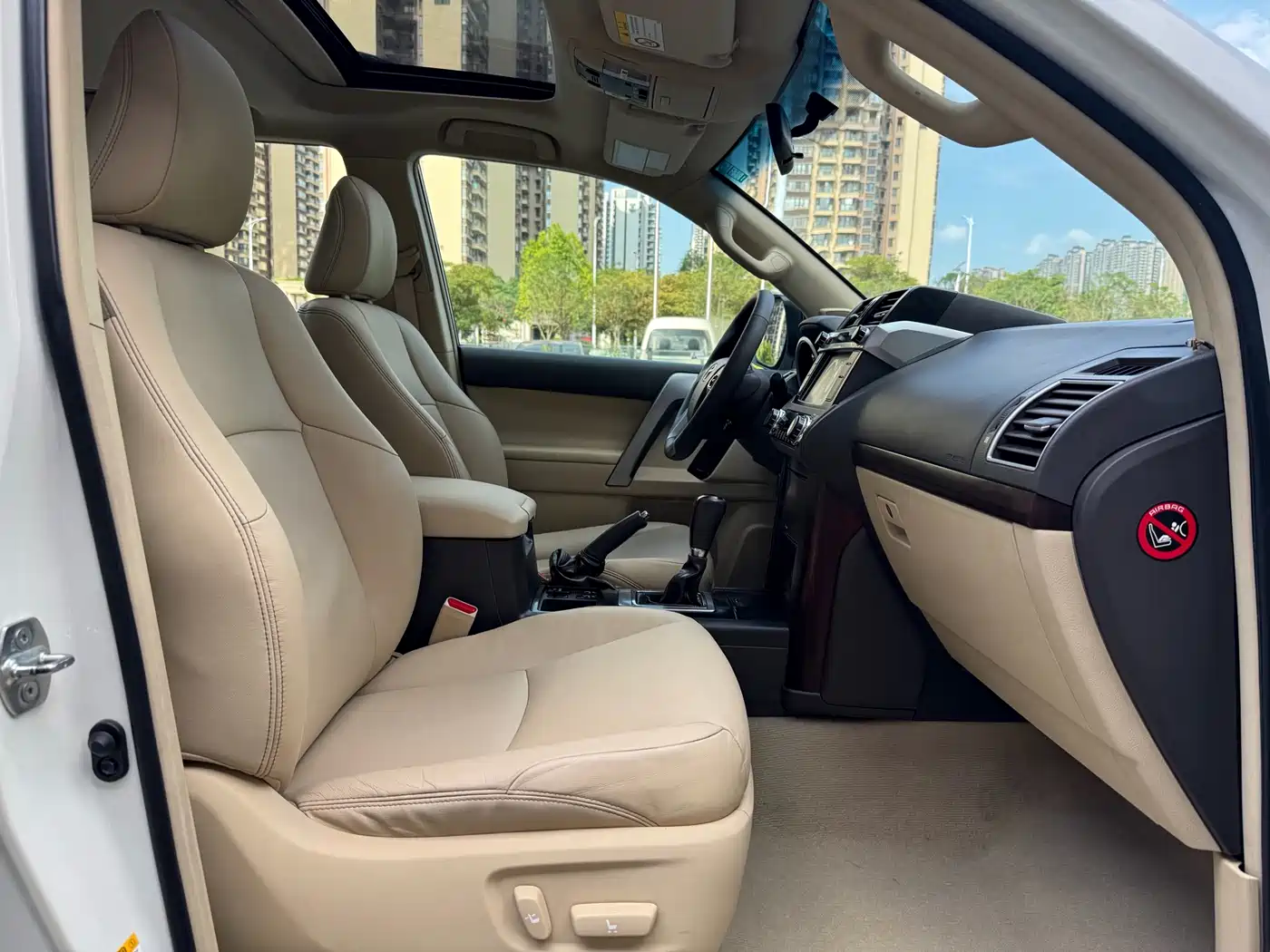 Toyota Prado 2016 3.5L Auto TX-L фото 4