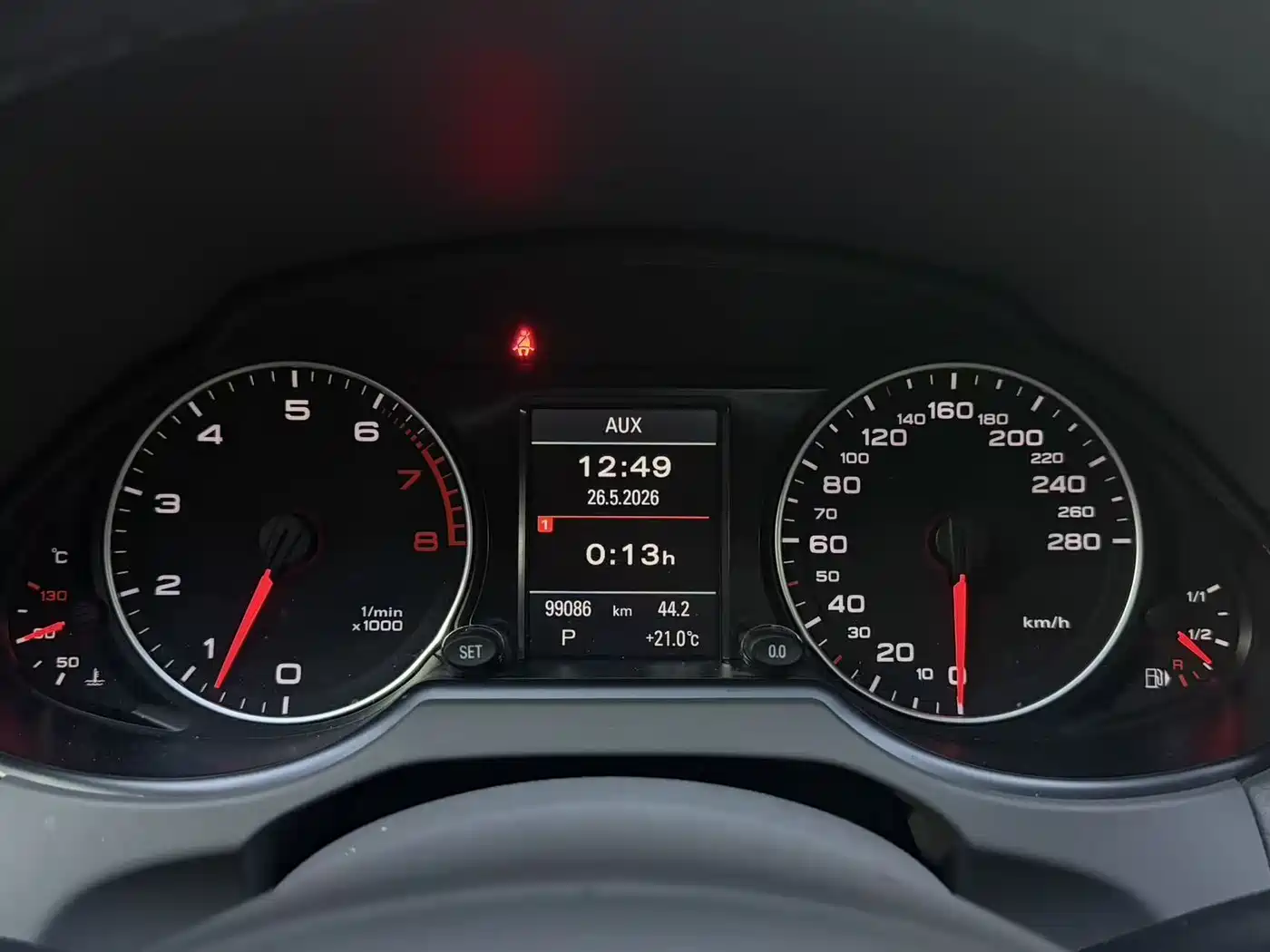 Audi Q5 2011 2.0TFSI Comfort фото 9