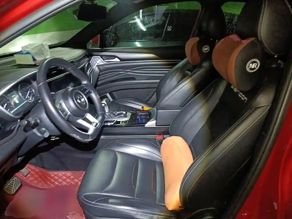 Dongfeng Fengguang Fengguang ix5 2019 2019 220T CVT Zhi Shang China VI