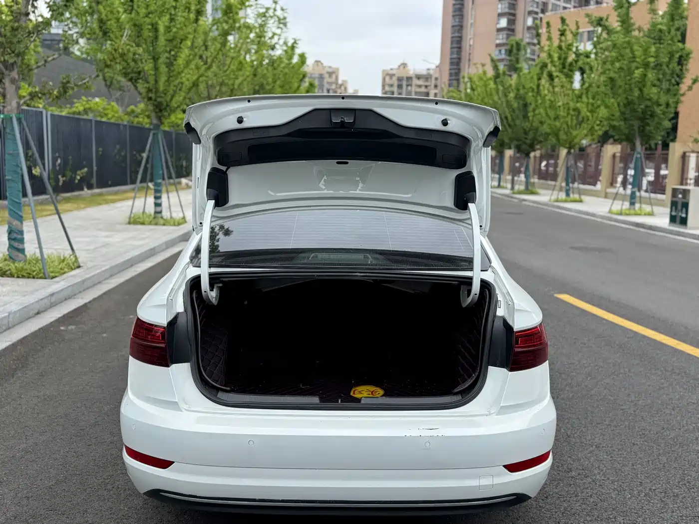 Volkswagen Sagitar 2020 280TSI DSG Luxury Class V фото 9