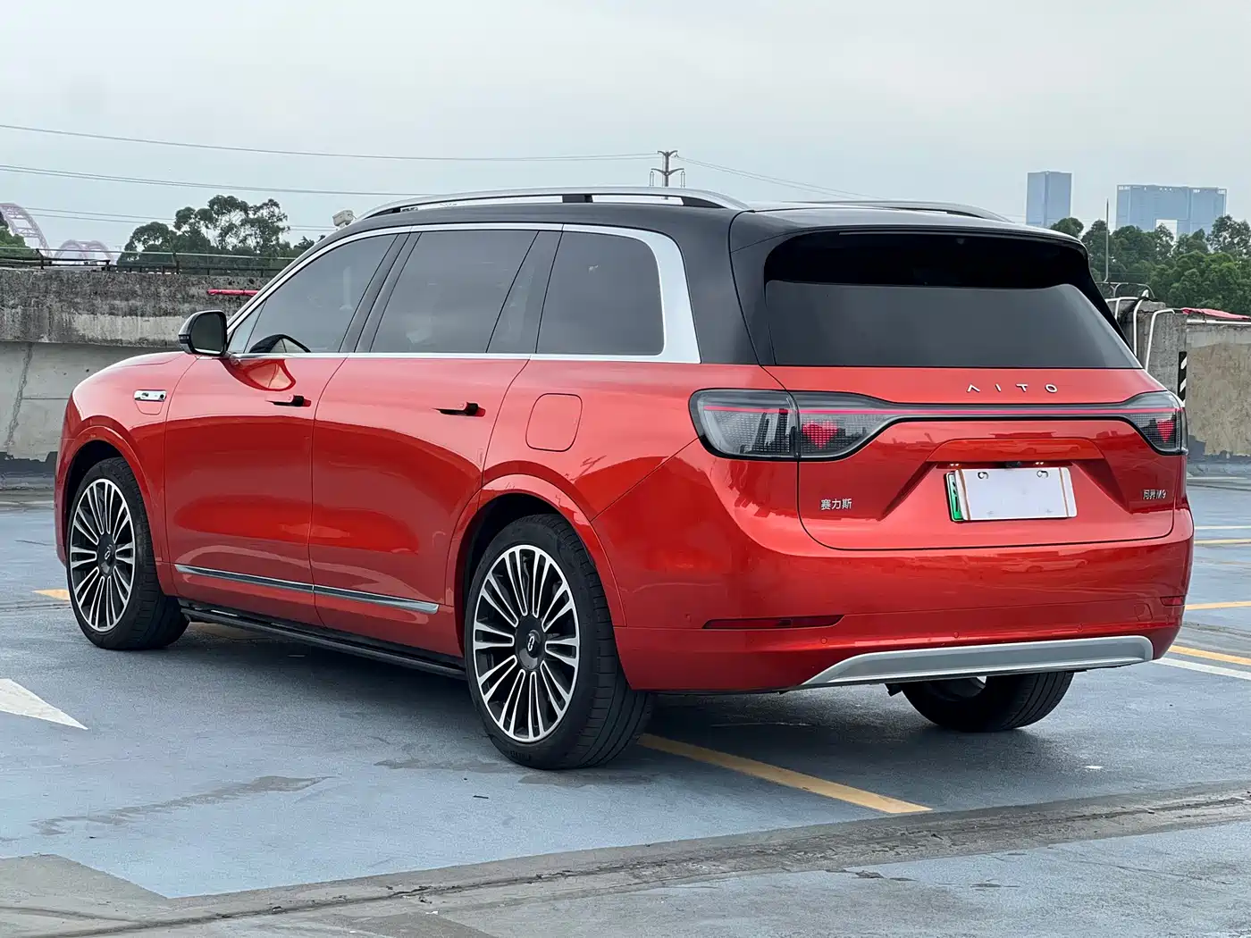 AITO Wenjie AITO M9 2024 Range Extender Ultra 52kWh 6-seater фото 4