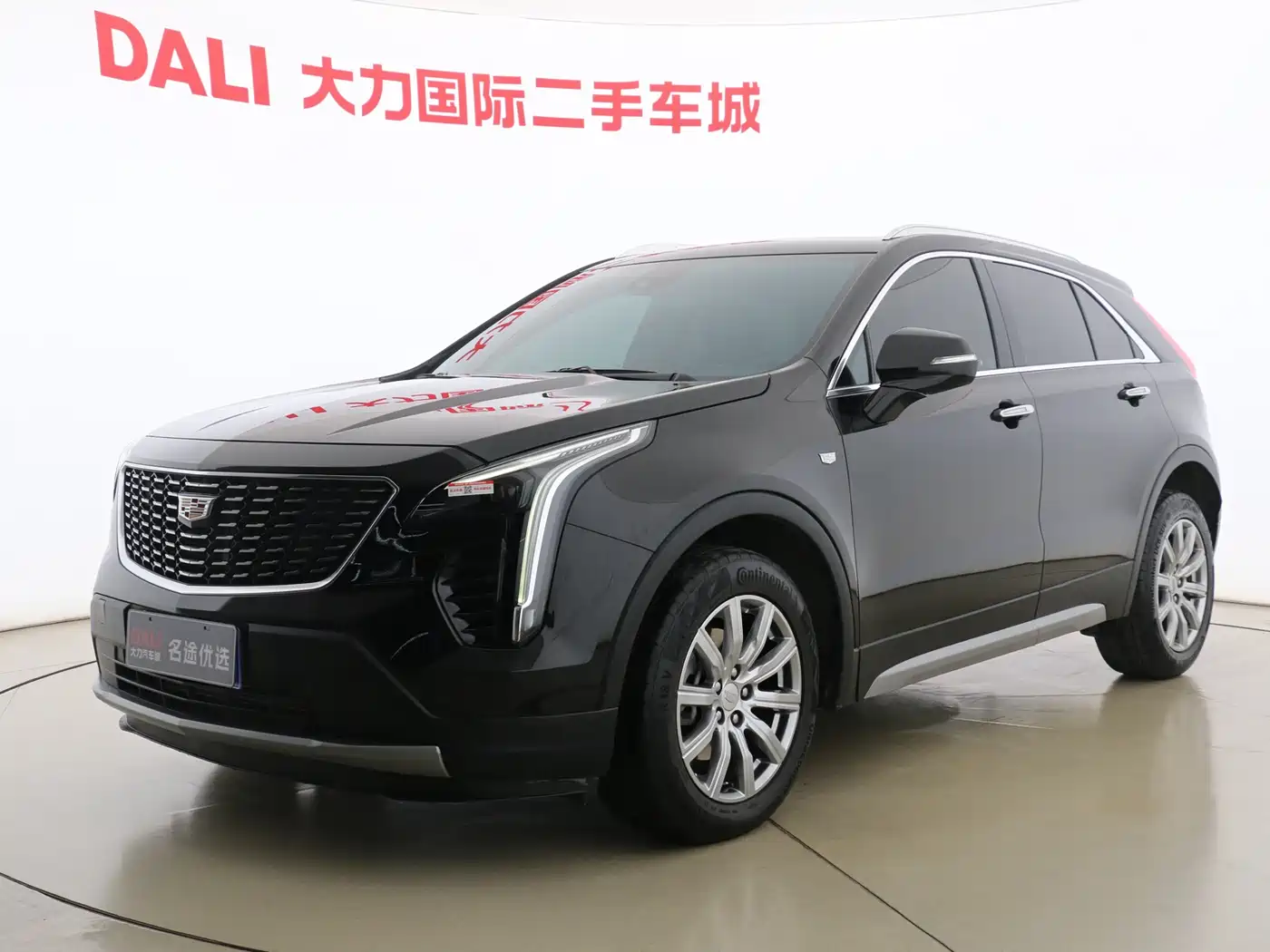 CADILLAC XT4