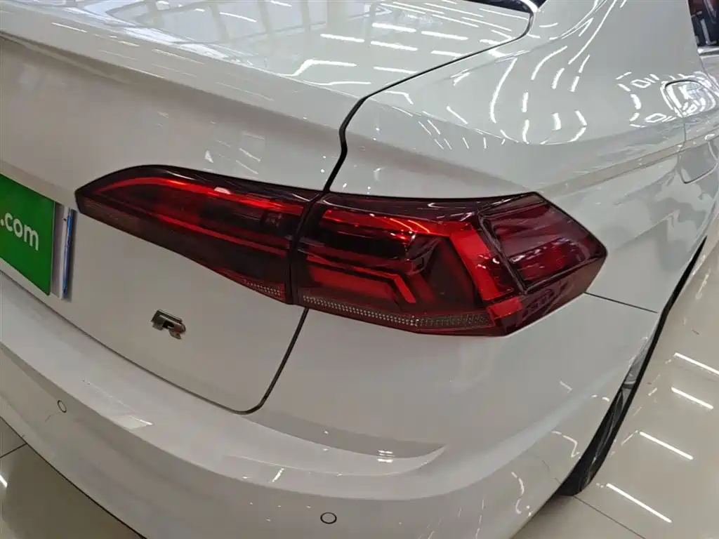 Volkswagen Bora 2020 1.5L Automatic Elite фото 24