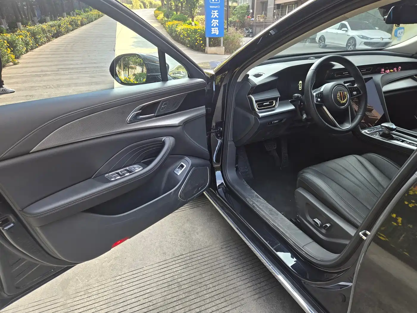 Hongqi H5 2023 1.5T DCT Smart Connect Flag Rhythm фото 5