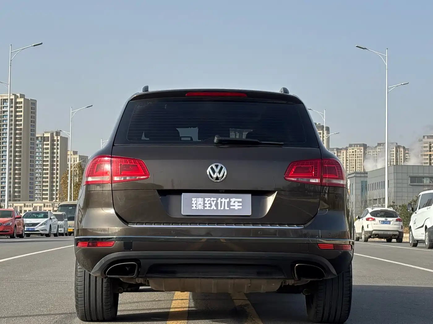 VOLKSWAGEN TOUAREG