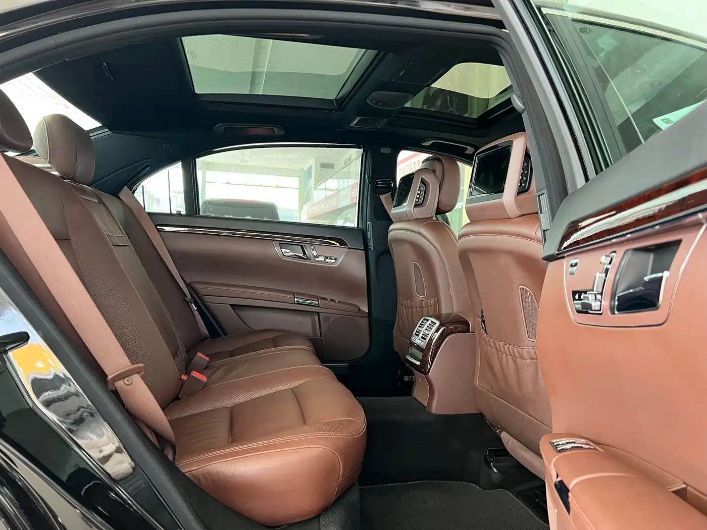 Mercedes-Benz S-Class 2010 S 300 L Luxury фото 6