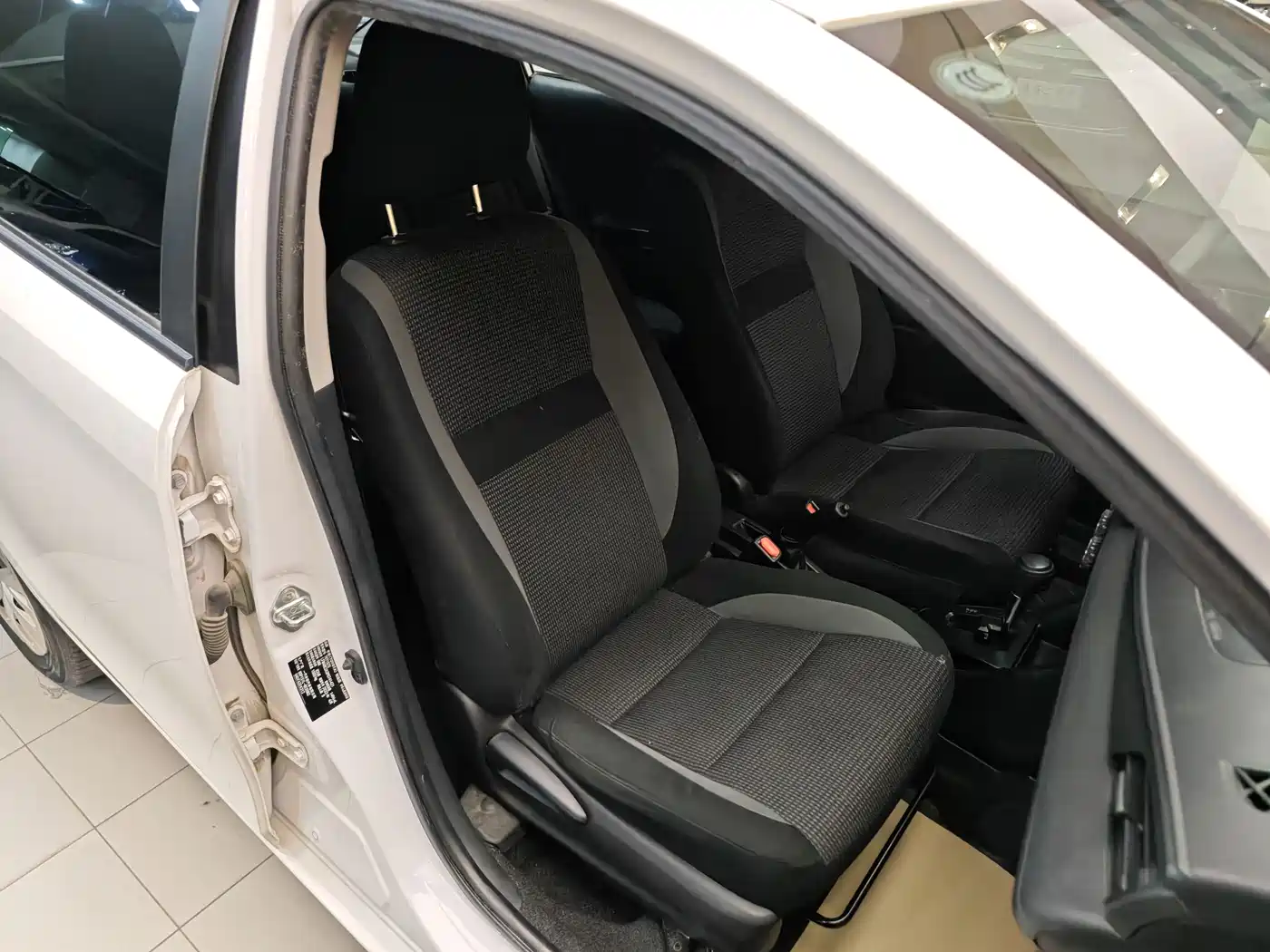 Toyota Vios 2022 1.5L 20th Anniversary Edition фото 31