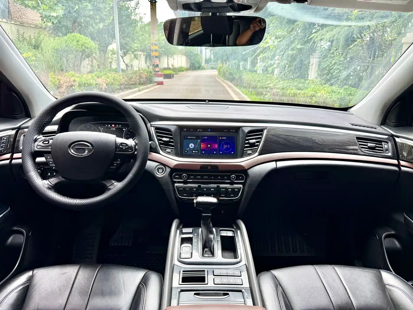 GAC Trumpchi Trumpchi GS8 2017 2017 320T 2WD Luxury Smart Connect (7-seater)