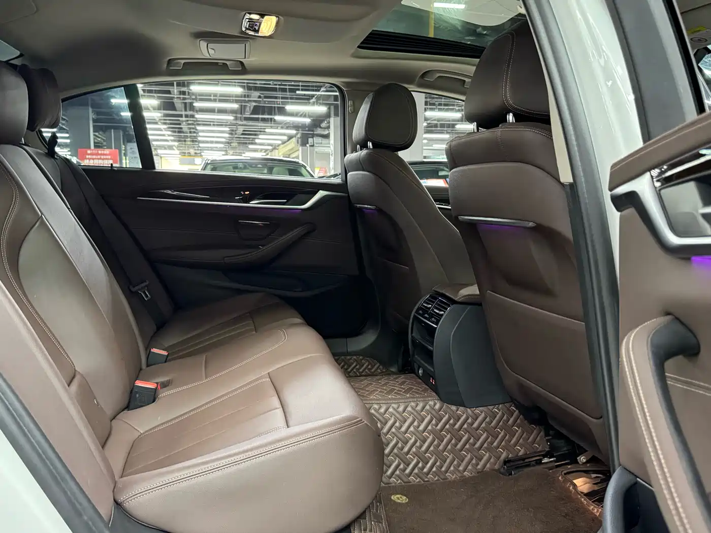 BMW 5 Series 2020 525Li Luxury Package фото 20