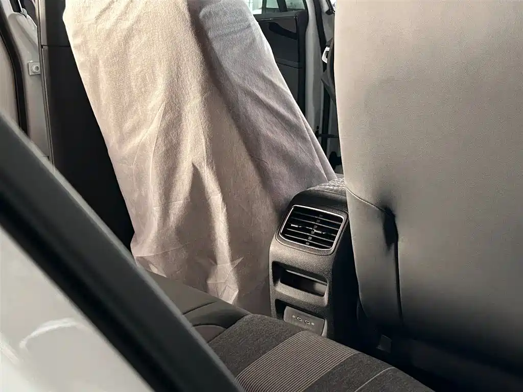 VOLKSWAGEN ID.4 CROZZ