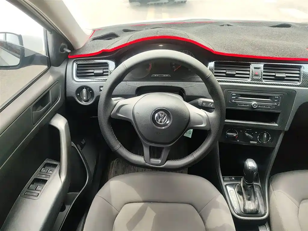 Volkswagen Santana 2019 1.5L Auto Trend Edition China VI фото 3