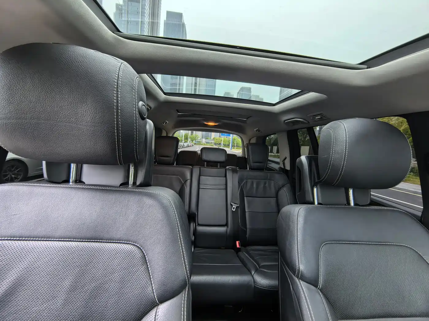 Mercedes-Benz GL-Class фото 26