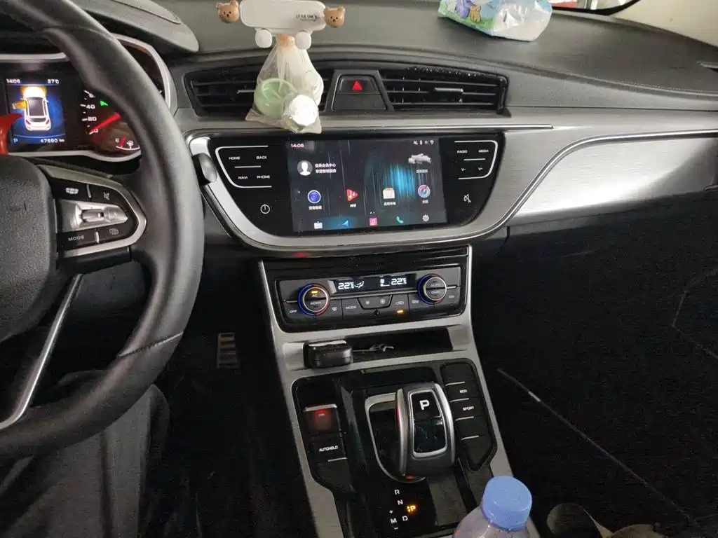Geely Emgrand GS 2019 2019 1.5TD DCT Dynamic 260T
