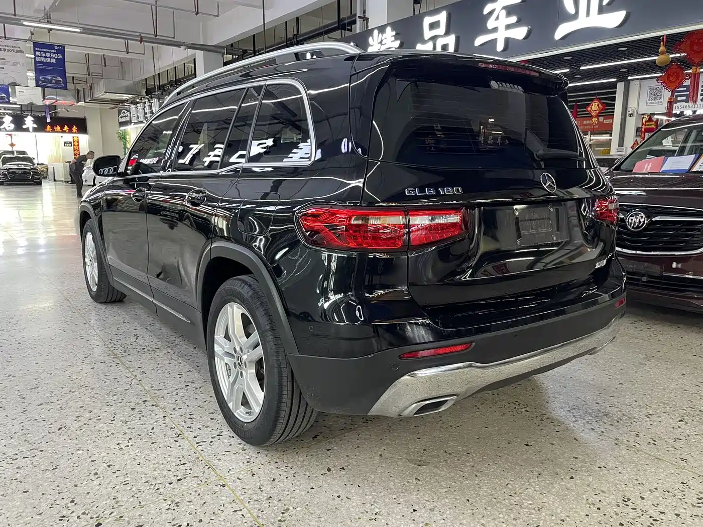 Mercedes-Benz GLB 2022 Model GLB 180 Dynamic Edition фото 4