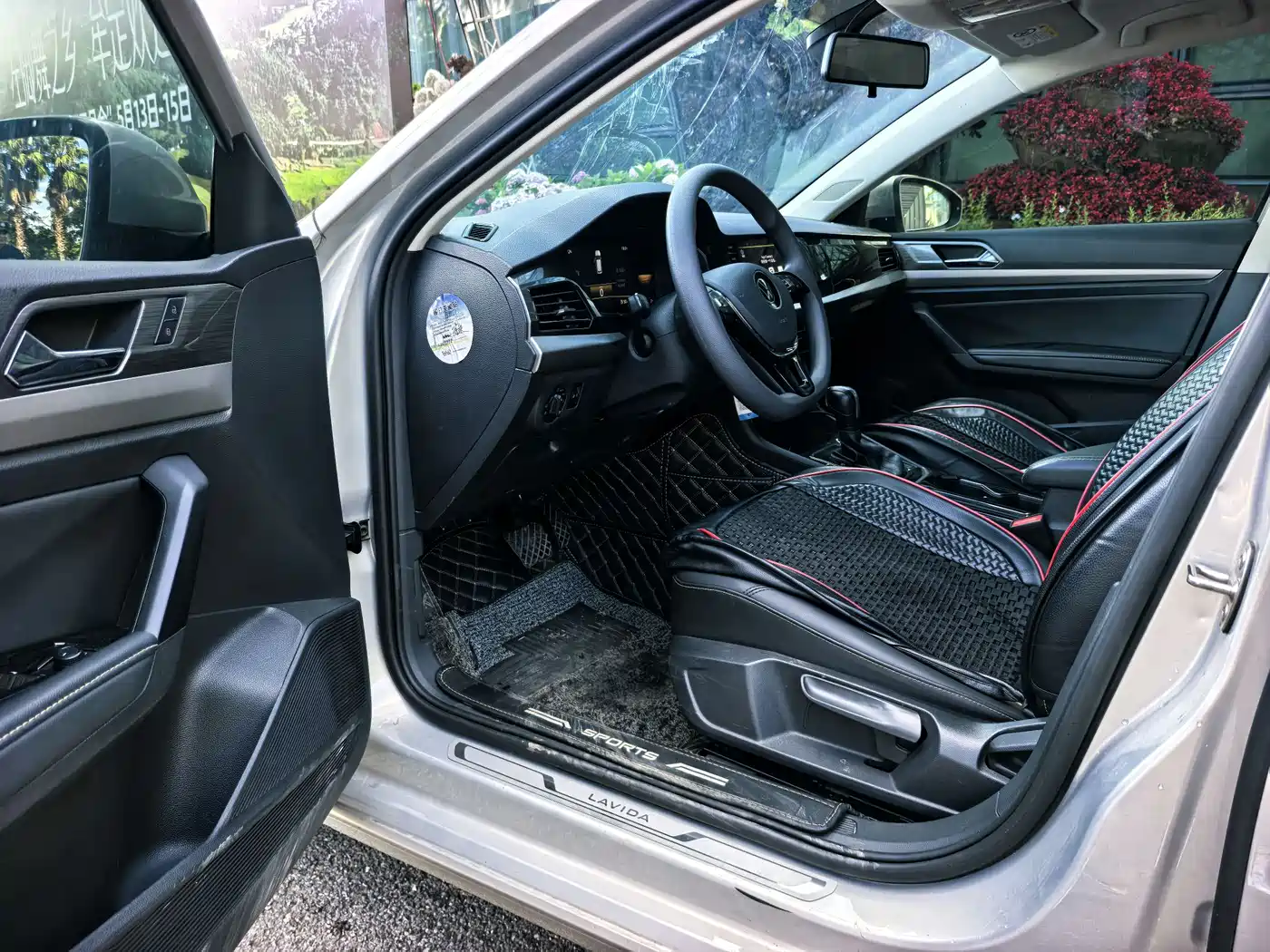 Volkswagen Lavida 2021 1.5L Auto Comfort Edition фото 10