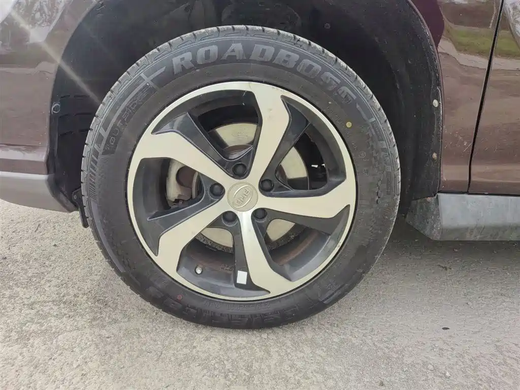 BYD S7 2016 2.0T Automatic Flagship Plus фото 9