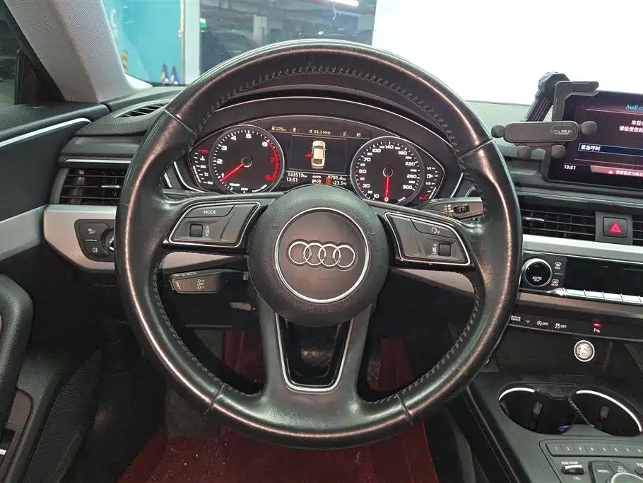 Audi A5 (Import) 2017 Sportback 40 TFSI Fashion фото 15