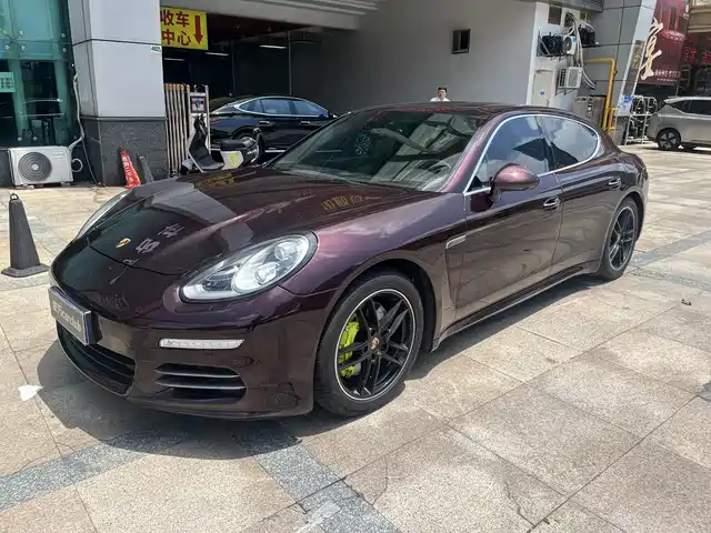  Porsche Panamera New Energy 2014 Panamera S E-Hybrid 3.0T