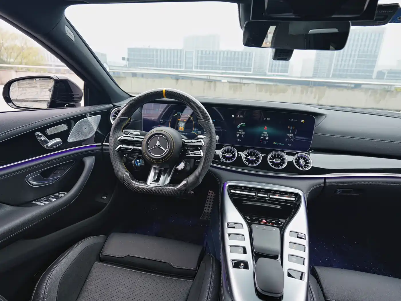 MERCEDES-BENZ AMG GT