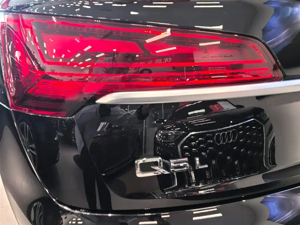 Audi Q5L 2022 Facelift 40T Luxury Dynamic фото 18
