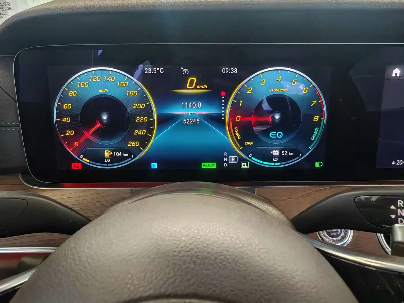 Mercedes-Benz E-Class New Energy 2022 E 350 e L Plug-in Hybrid Sedan фото 11