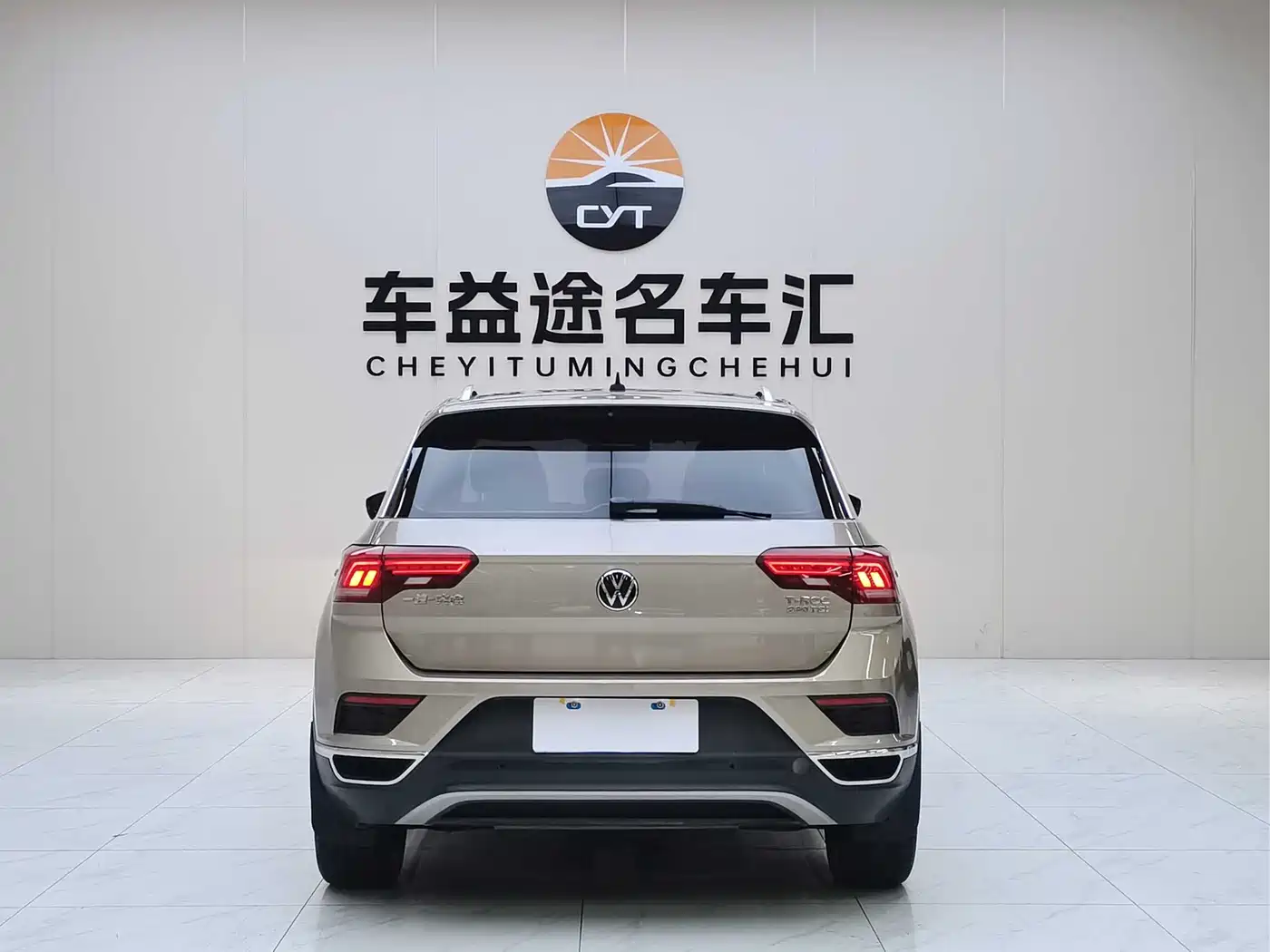 Volkswagen T-ROC 2018 280TSI DSG 2WD Comfort (China V) фото 5