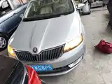 Photo 3 - Škoda Rapid