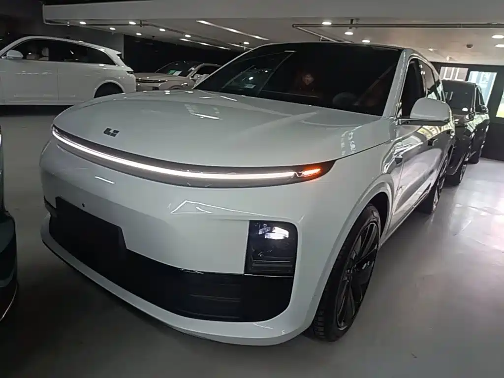 Li Auto L6 2024 Pro