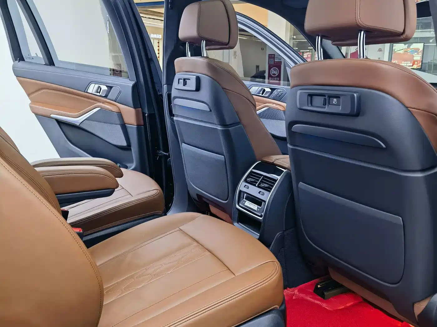 BMW X7 2022 xDrive40i Premium Luxury Package фото 12