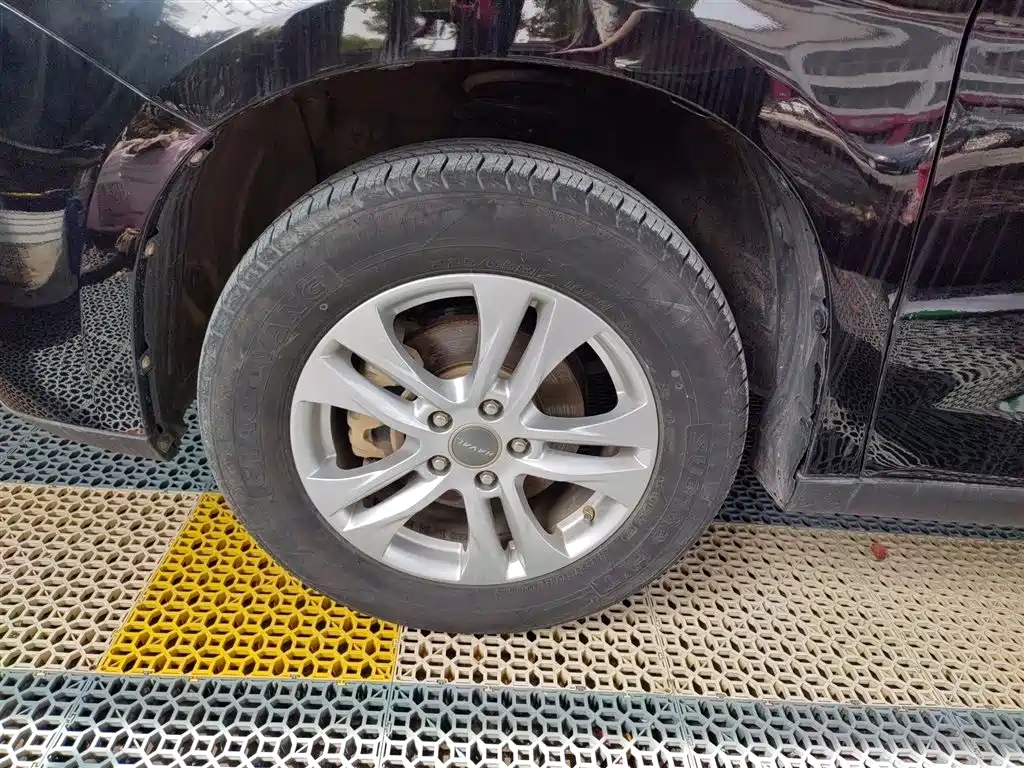 Haval M6 2018 Facelift 1.5T DCT 2WD Elite Edition фото 23