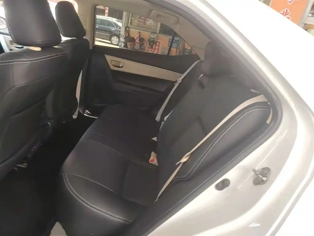 Toyota Corolla 2017 Facelift 1.2T S-CVT GL-i фото 17
