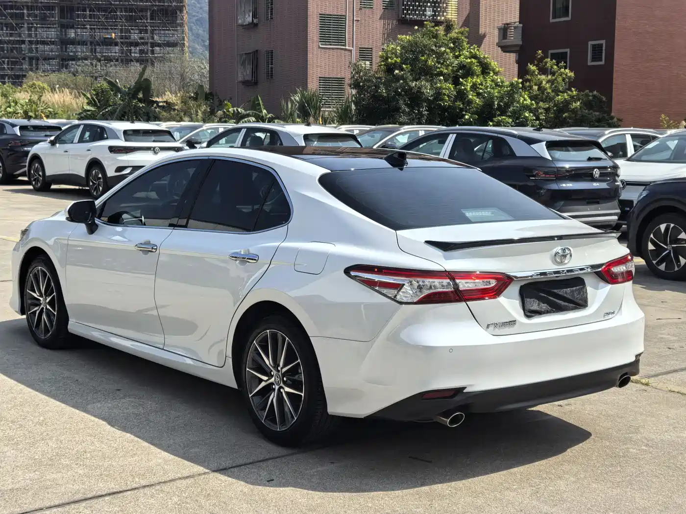 Toyota Camry 2021 2.5G Luxury Edition фото 4