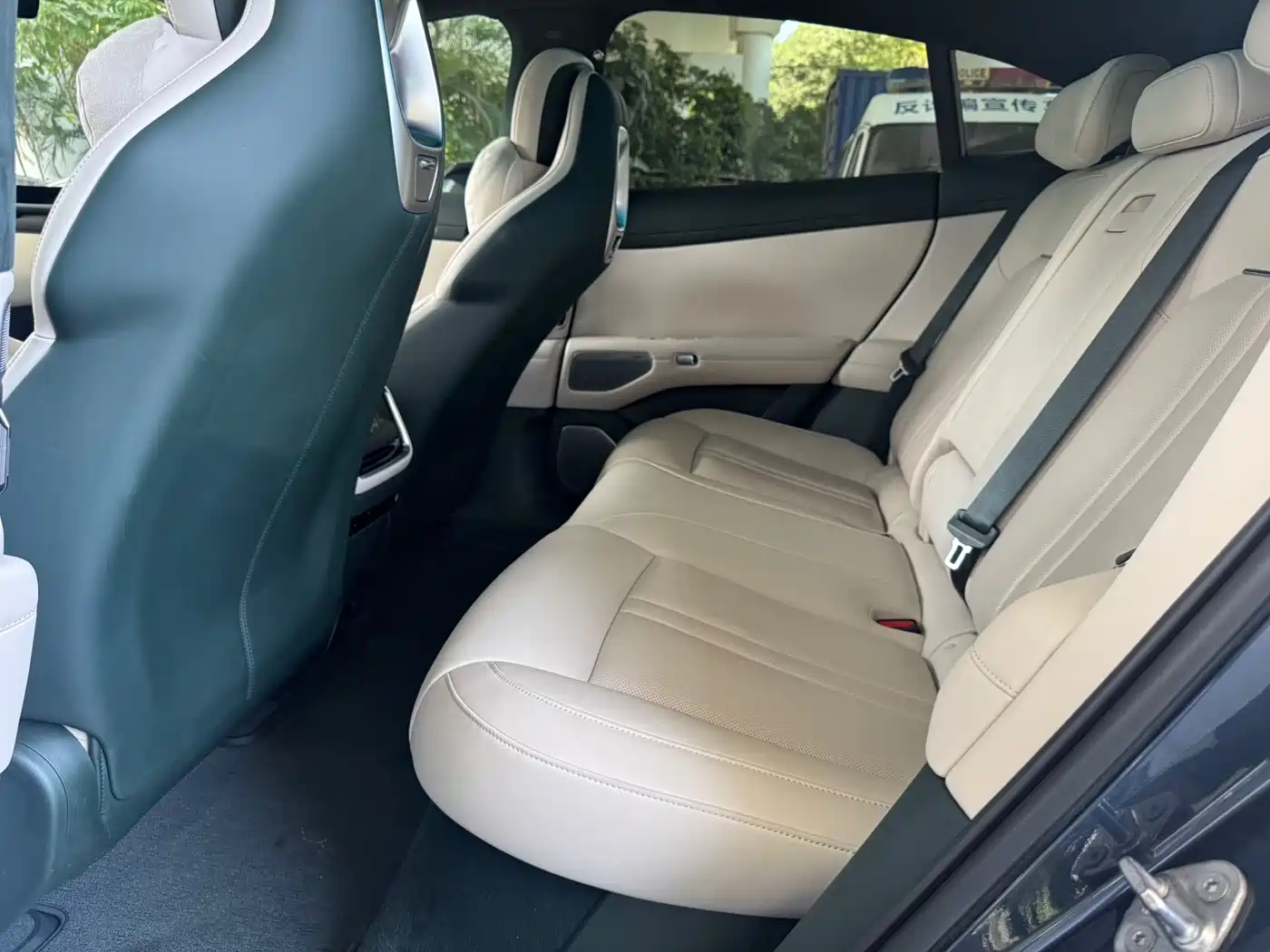 Xiaomi Auto Xiaomi YU7 2025 Ultra Long Range High Performance AWD Max Edition фото 9