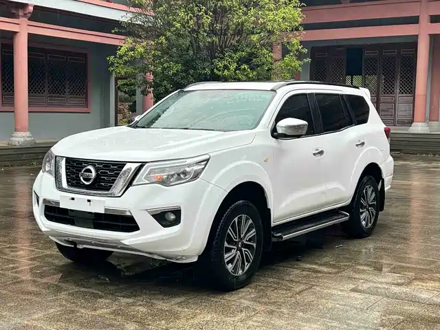  Nissan Terra 2018 2.5L Automatic 4WD Luxury Edition